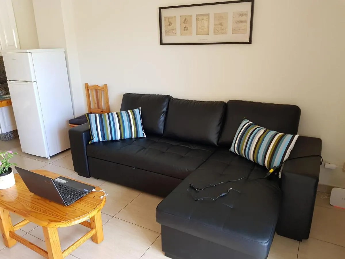 Apartments In Los Cristianos Centre  ロスクリスティアーノス